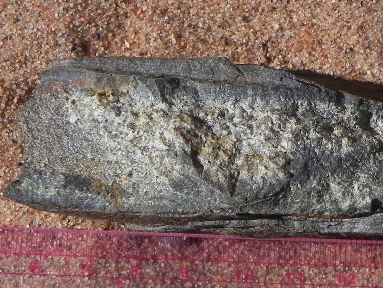 A mineral sample found by Tom Fitz, first identified as grunerite.