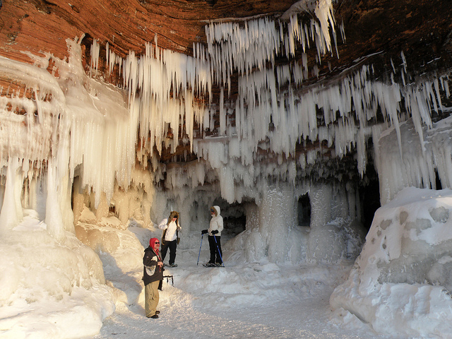 Another Record-Breaking Weekend At Apostle Islands Ice Caves
