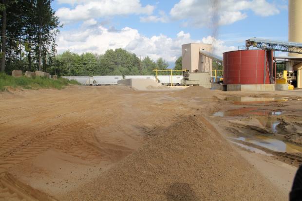 Frac sand processing facility.