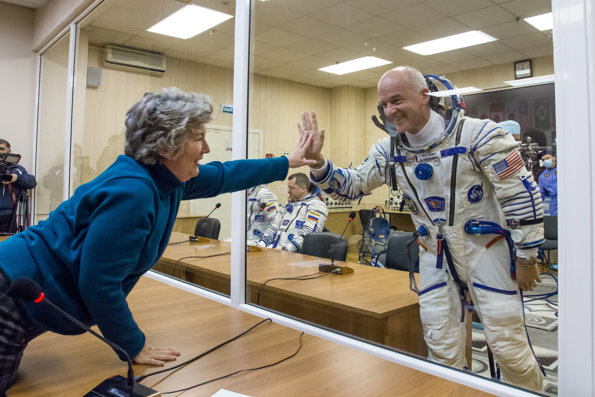 Wisconsin Astronaut Set To Break Space Record