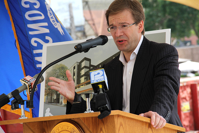 Abele Re-elected As Milwaukee County Executive