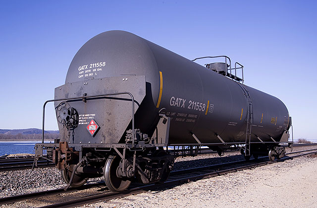 A DOT-111 Tank Car with a placard of 