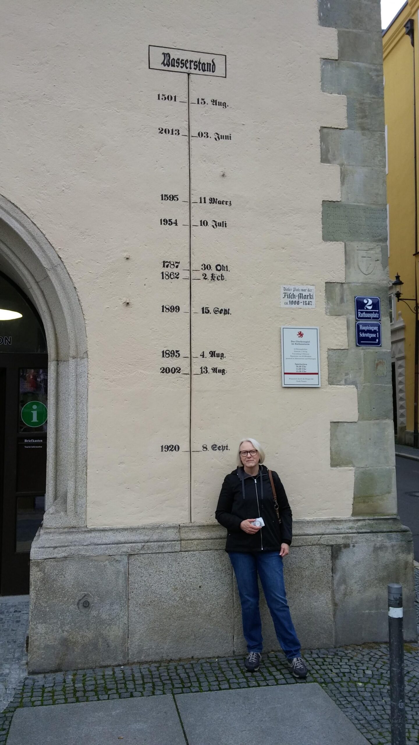 Photo of flood high-water marks in Passau, Bavaria