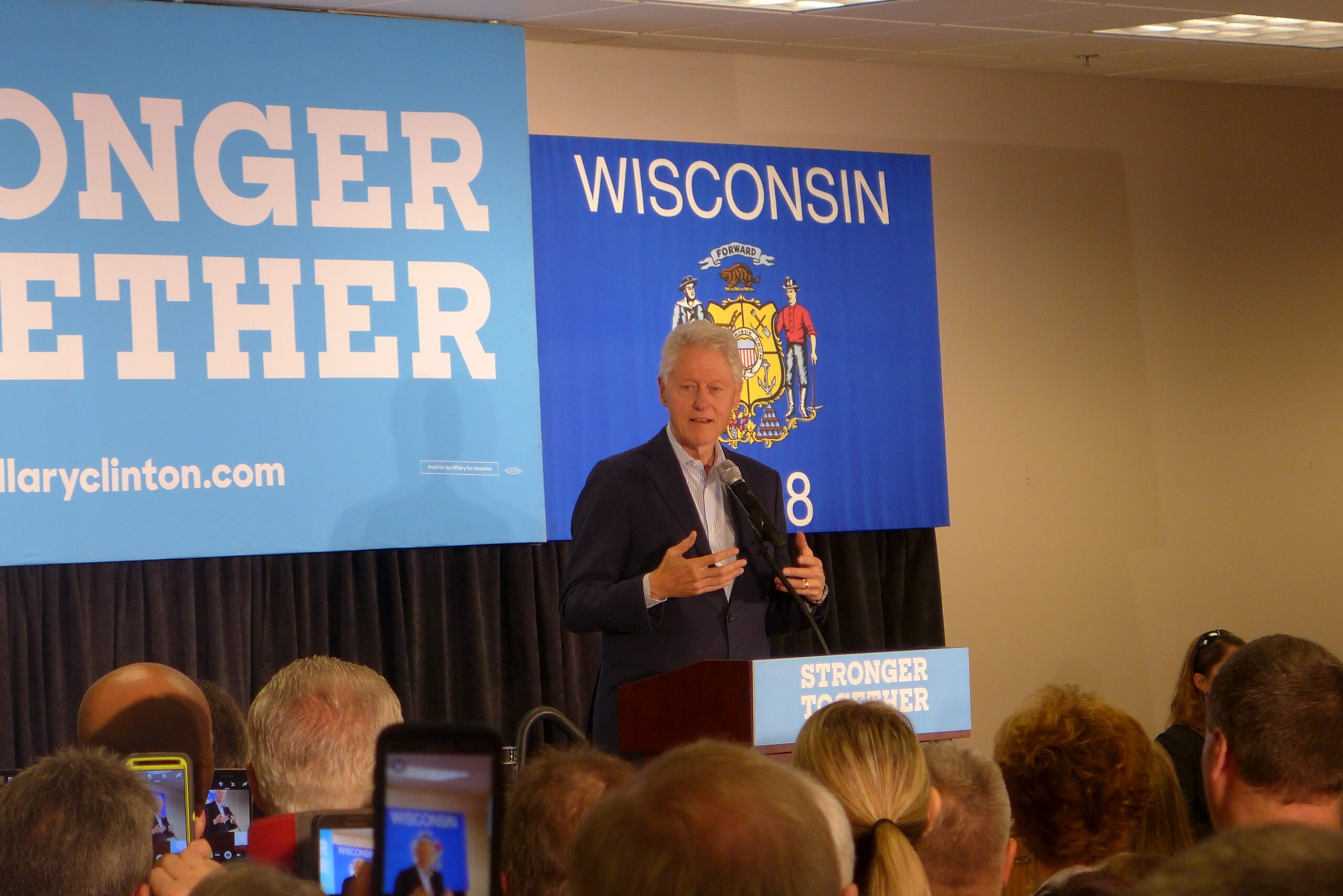 Former President Bill Clinton campaigns for Hillary in Milwaukee