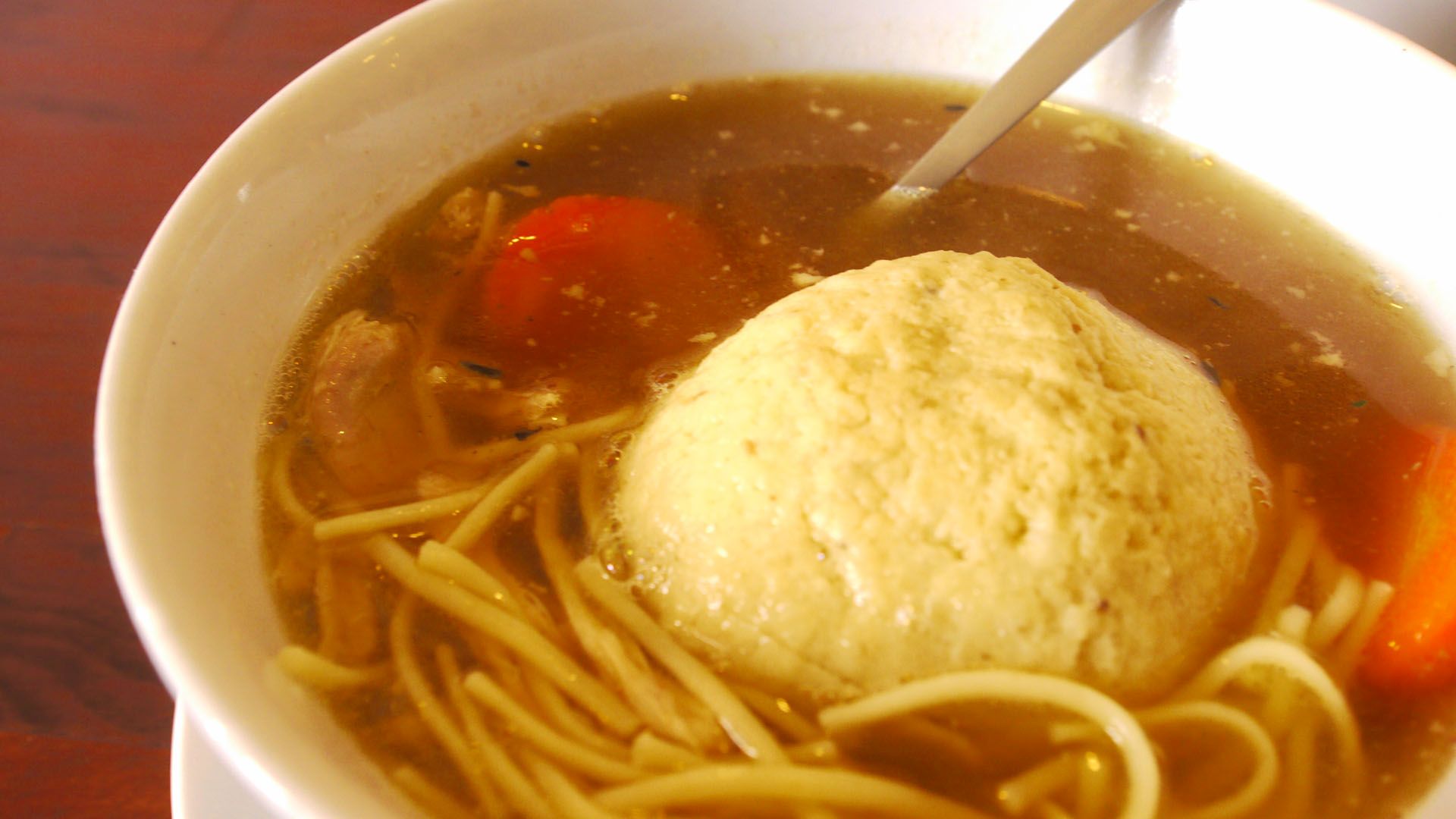 Chicken Noodle Soup With Matzo Balls