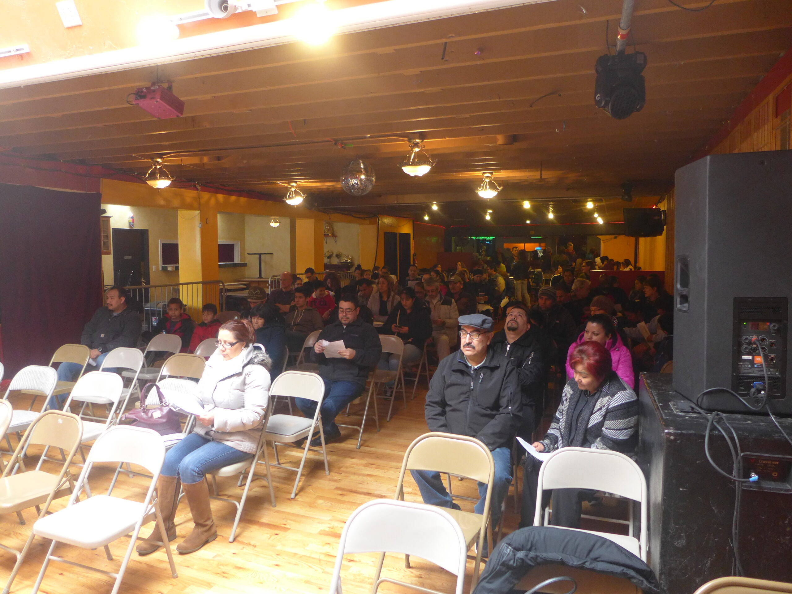 Mixed status immigrant families attend a workshop held by Voces de la Frontera