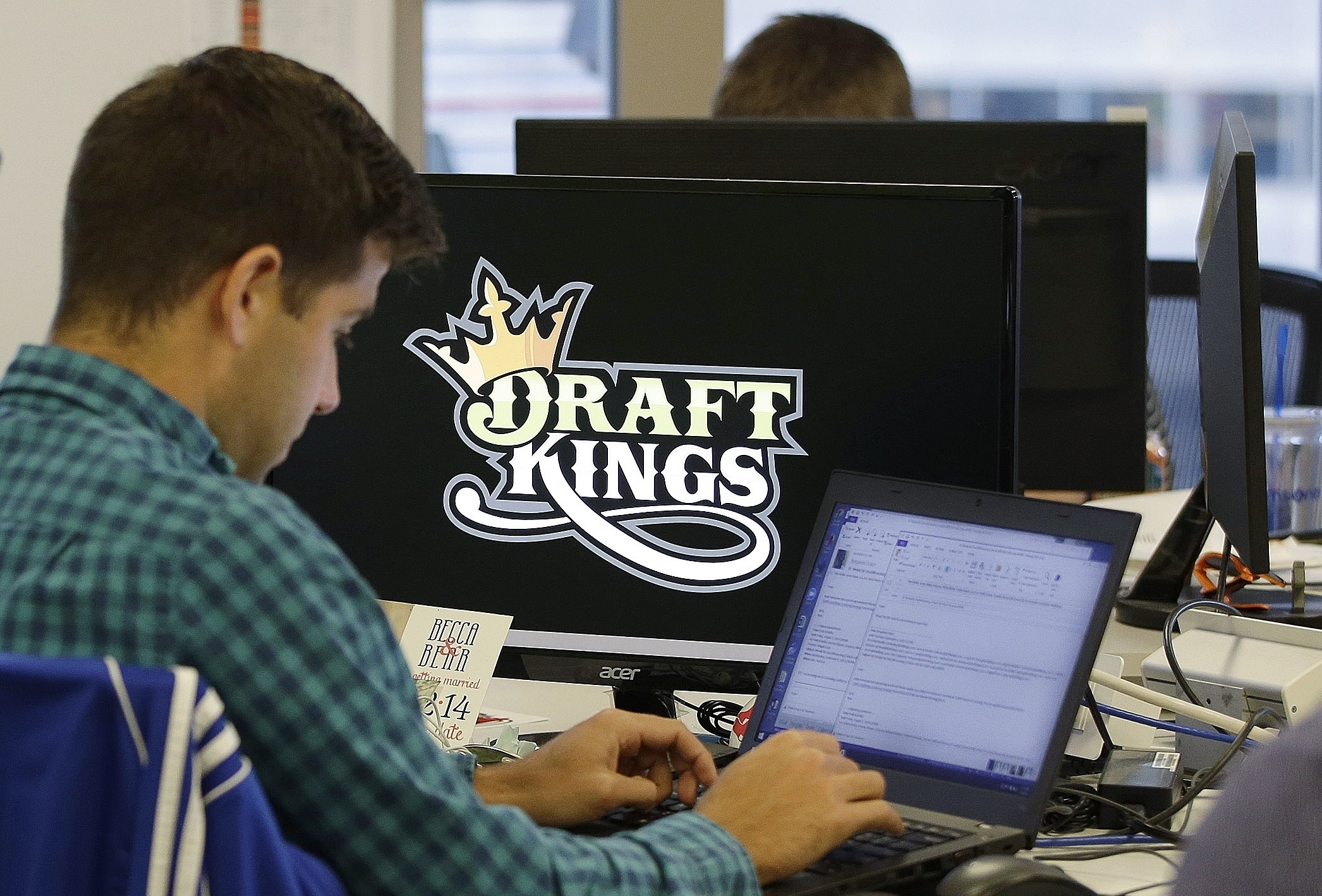 Computer screen with Draft Kings logo