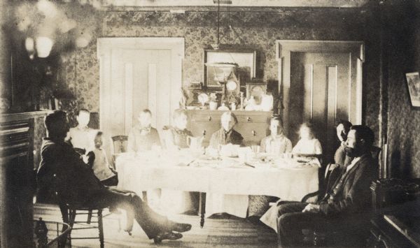 1890 Christmas dinner