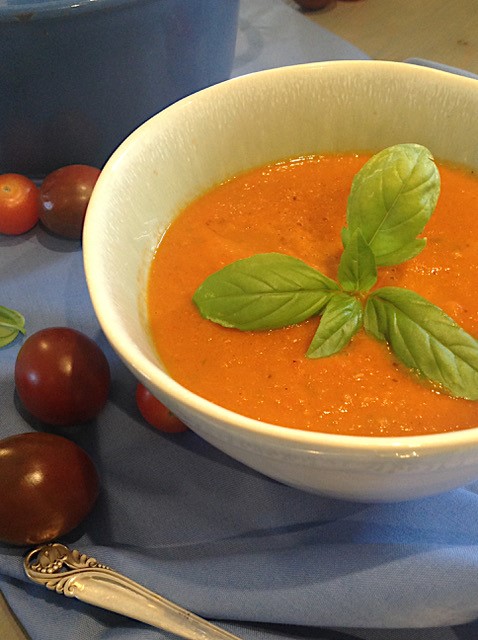 RECIPE: Balsamic Roasted Tomato Soup