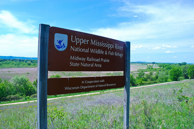 Upper Mississippi River National Wildlife & Fish Refuge sign