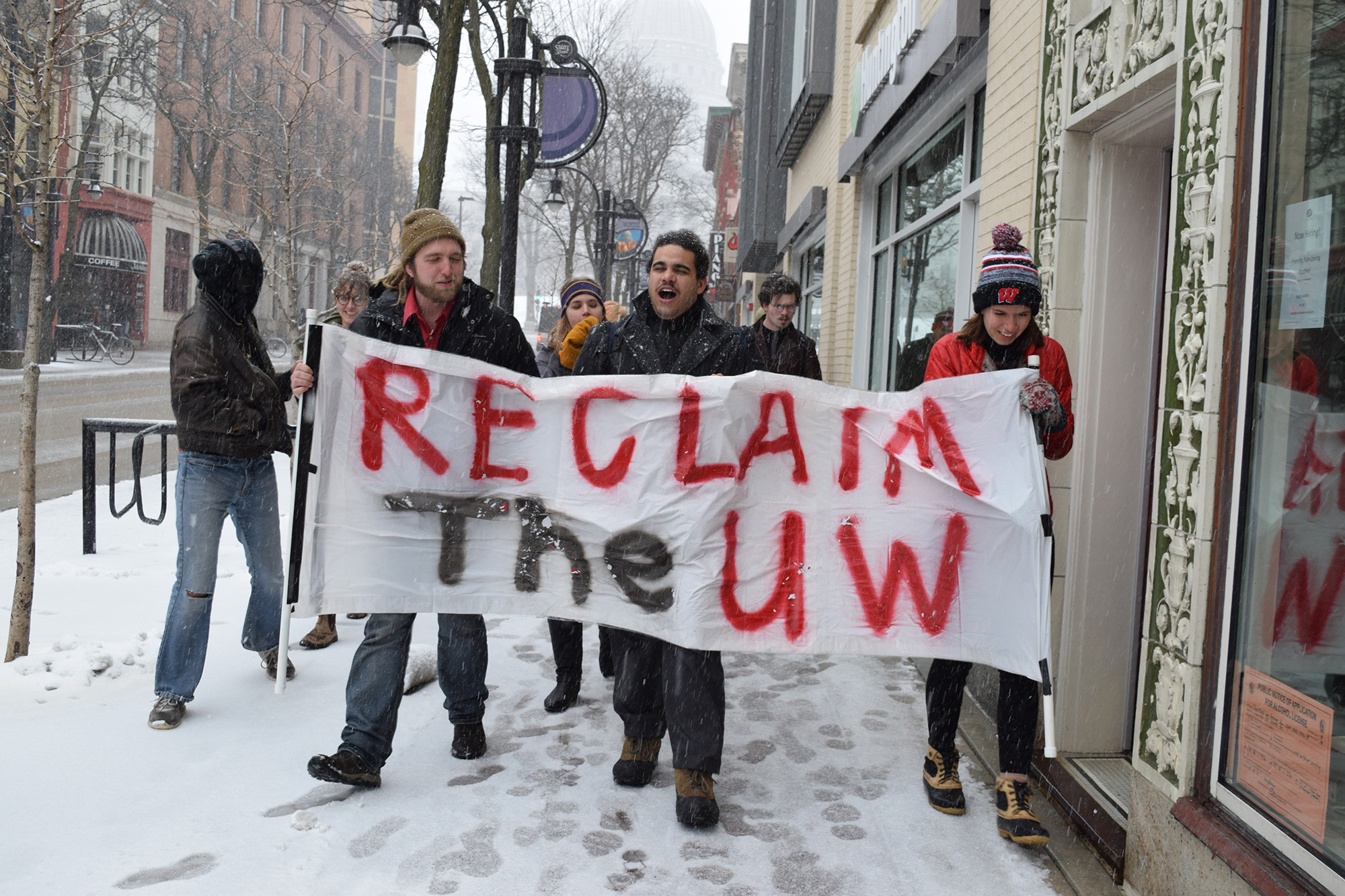 UW students marching