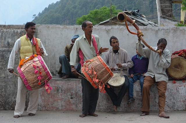 India, drums, drummers, musicians, South Asia, Himalayan