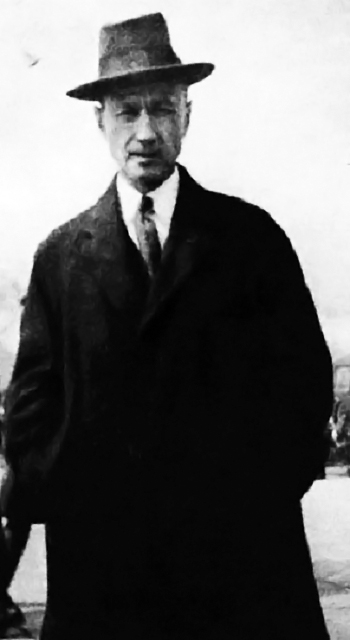Photo of composer Charles Ives