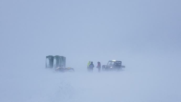 Bay of Green Bay ice rescue