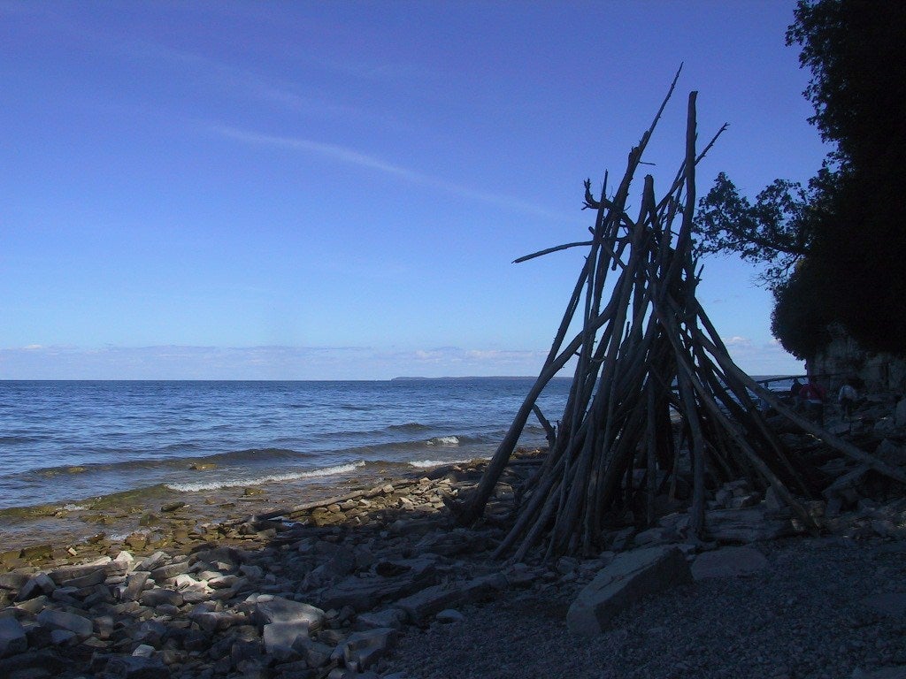 shore along Green Bay from Door Bluff Headlands Park