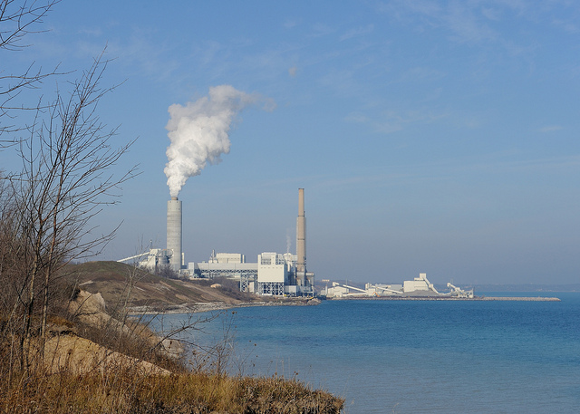 We Energies plans $1.2B investment to transition to natural gas at Oak Creek coal plant