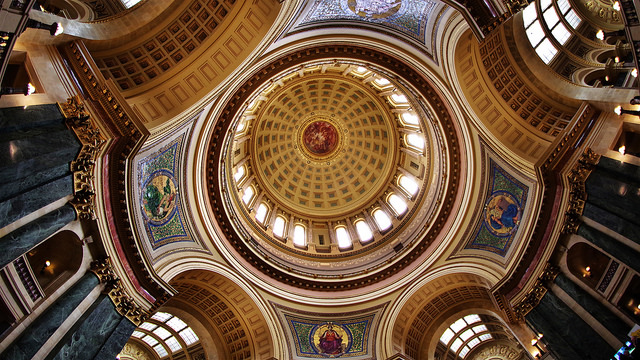 Wisconsin capitol interior dome