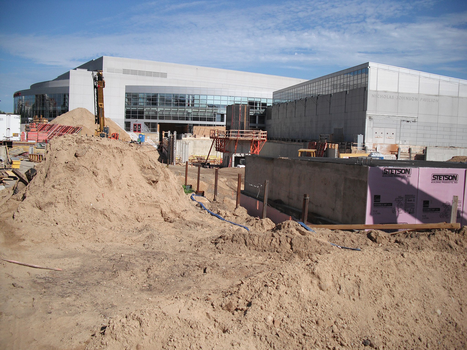 Construction on UW-Madison's LaBahn Arena
