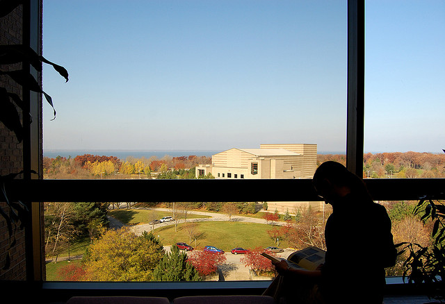 A student studying at UW-Green Bay