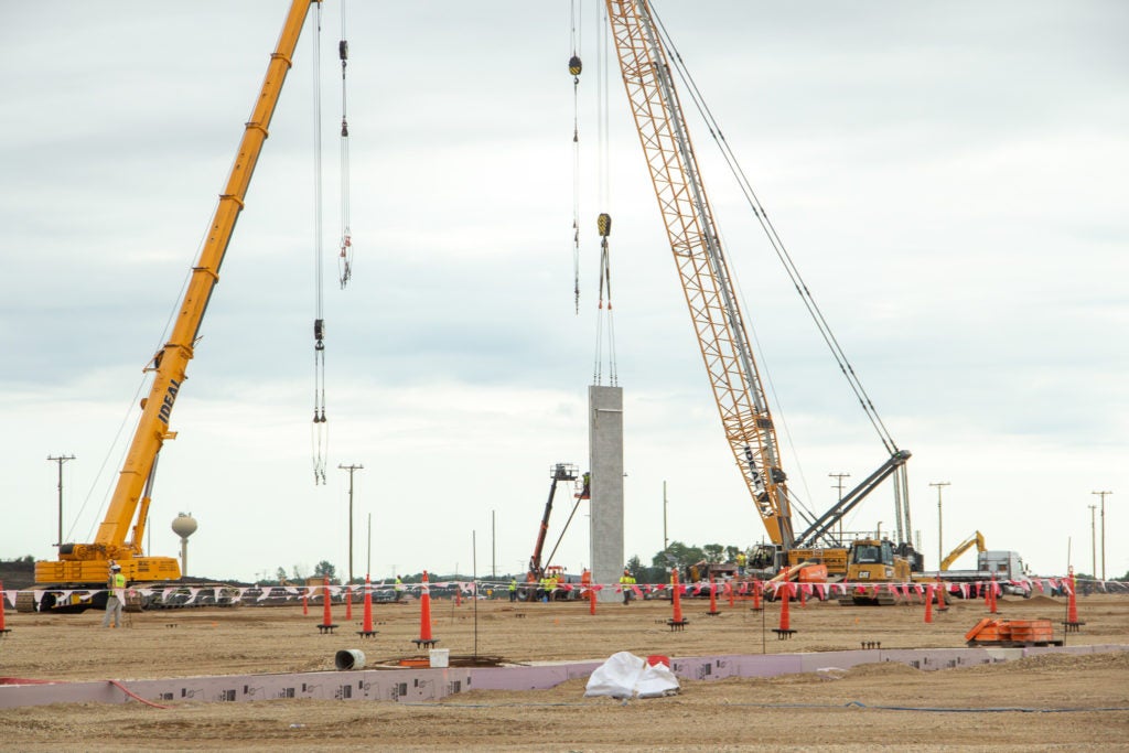 Foxconn begins construction on its Gen6 Fab