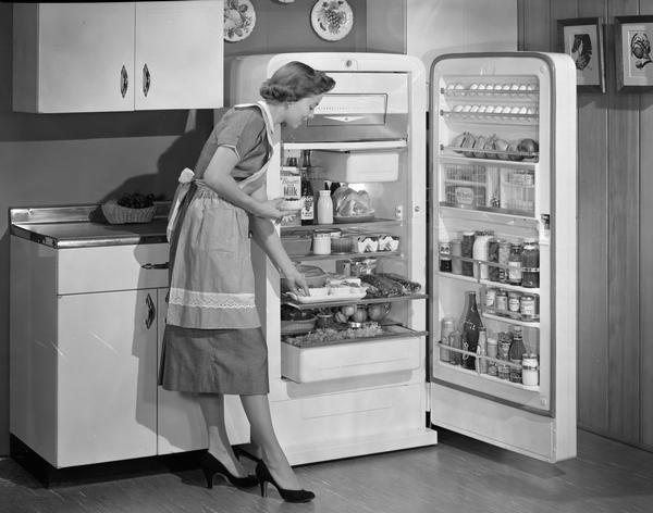 cold, fridge, houework, appliances, 1950s