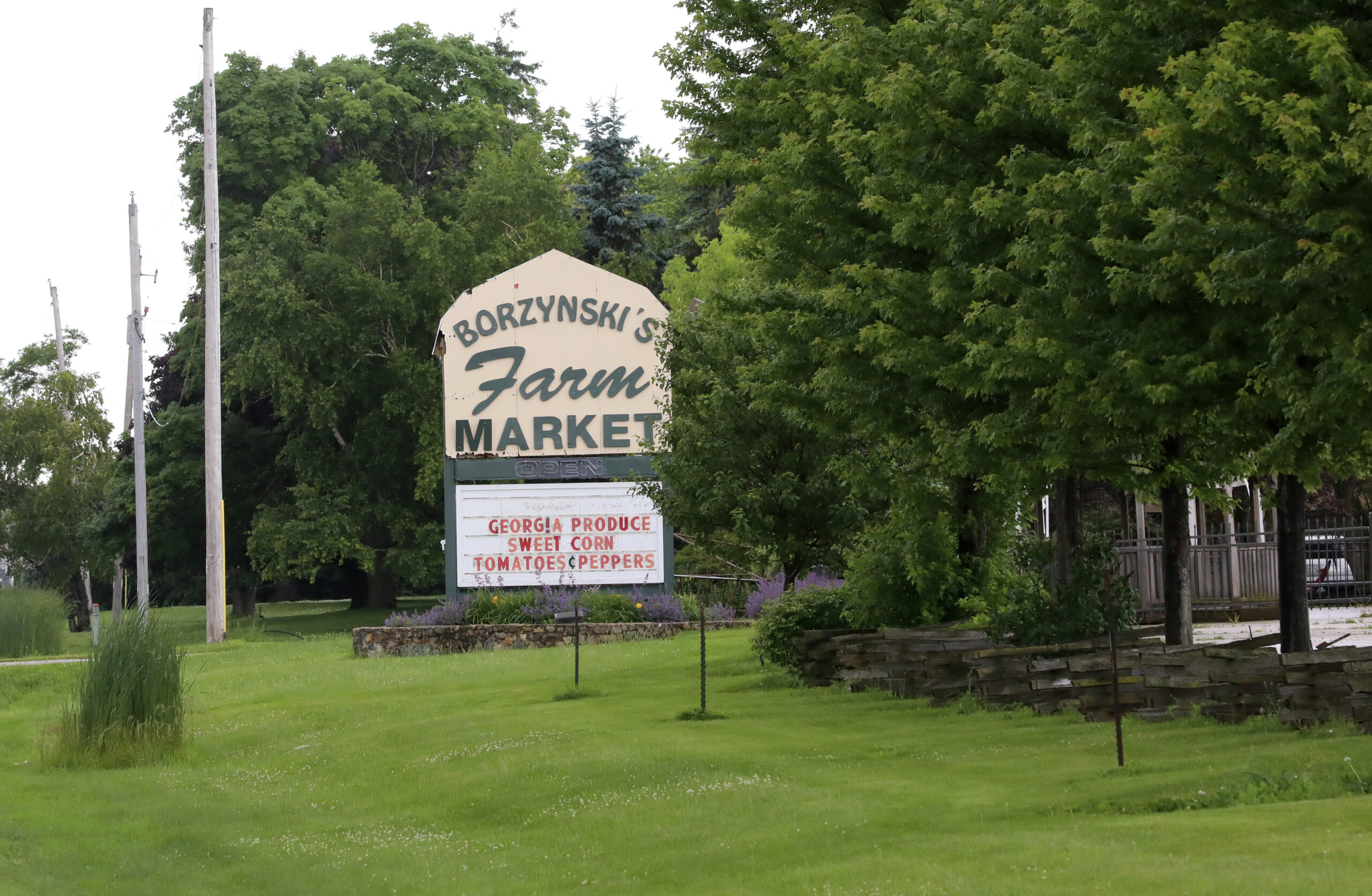 The Borzynski’s Farm Market in Mount Pleasant