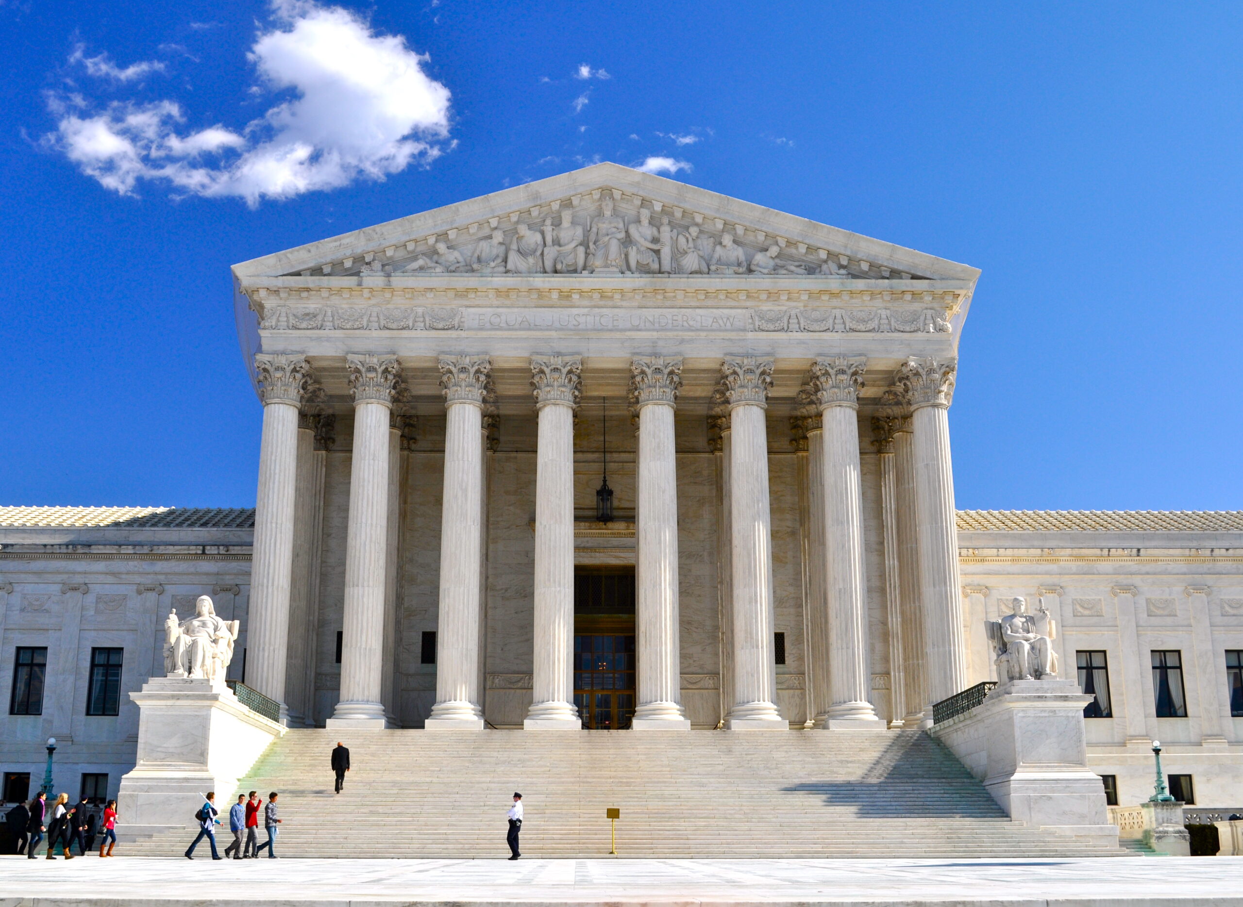 Photo of the US Supreme Court building