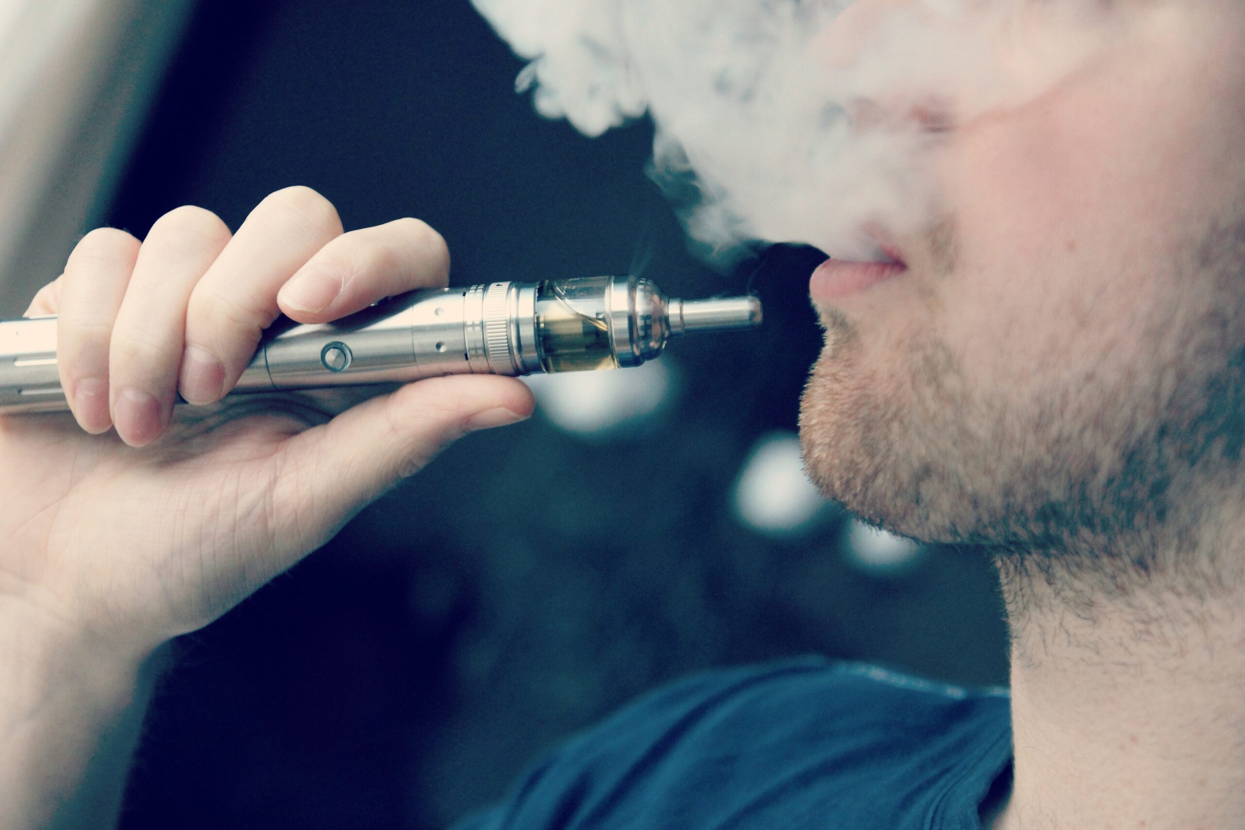 Wisconsin Health Officials Still Investigating Cause Of Lung Disease Among E-Cigarette Users