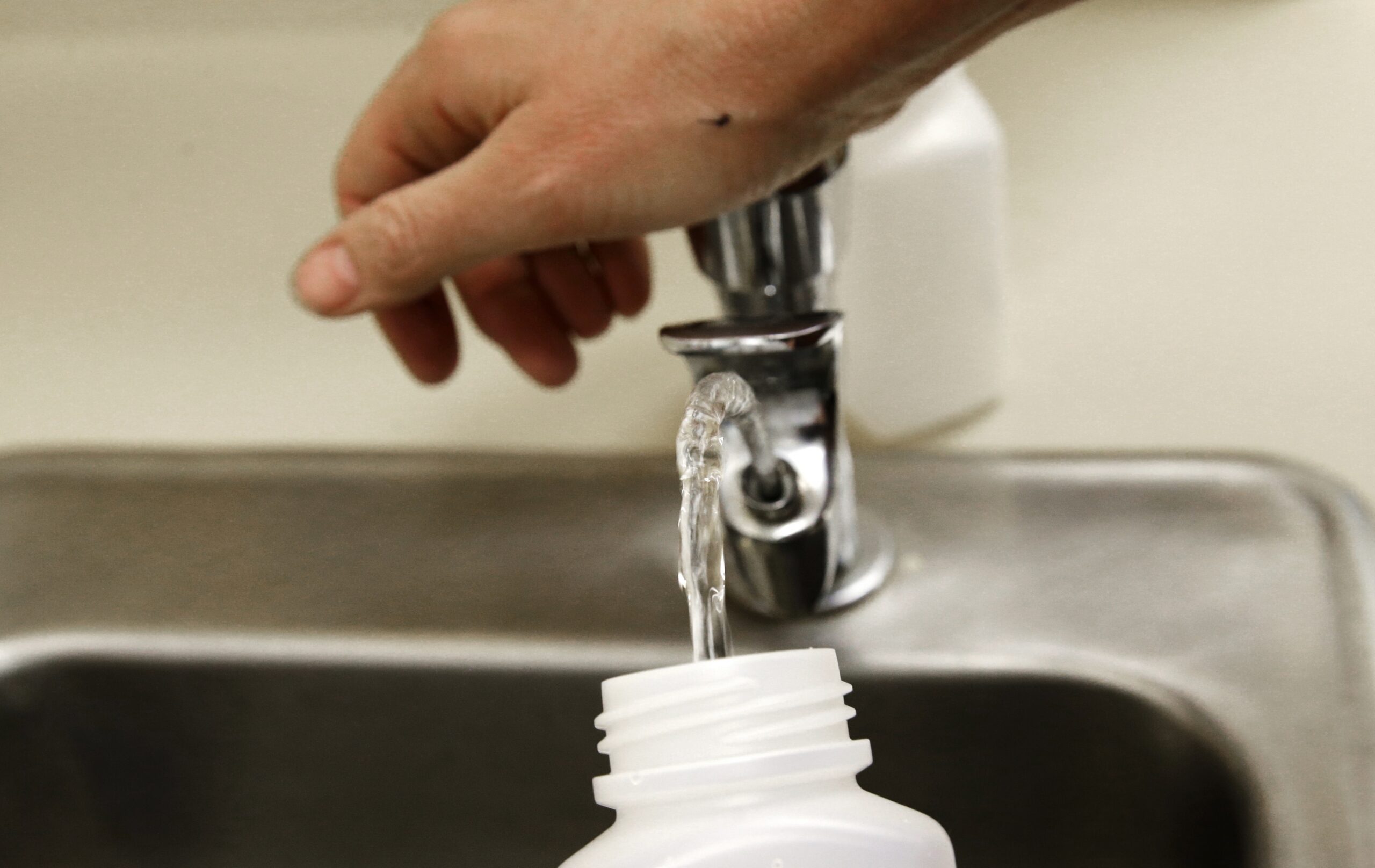 Drinking Fountains At 6 Madison Schools Test Positive For Unsafe Lead Levels