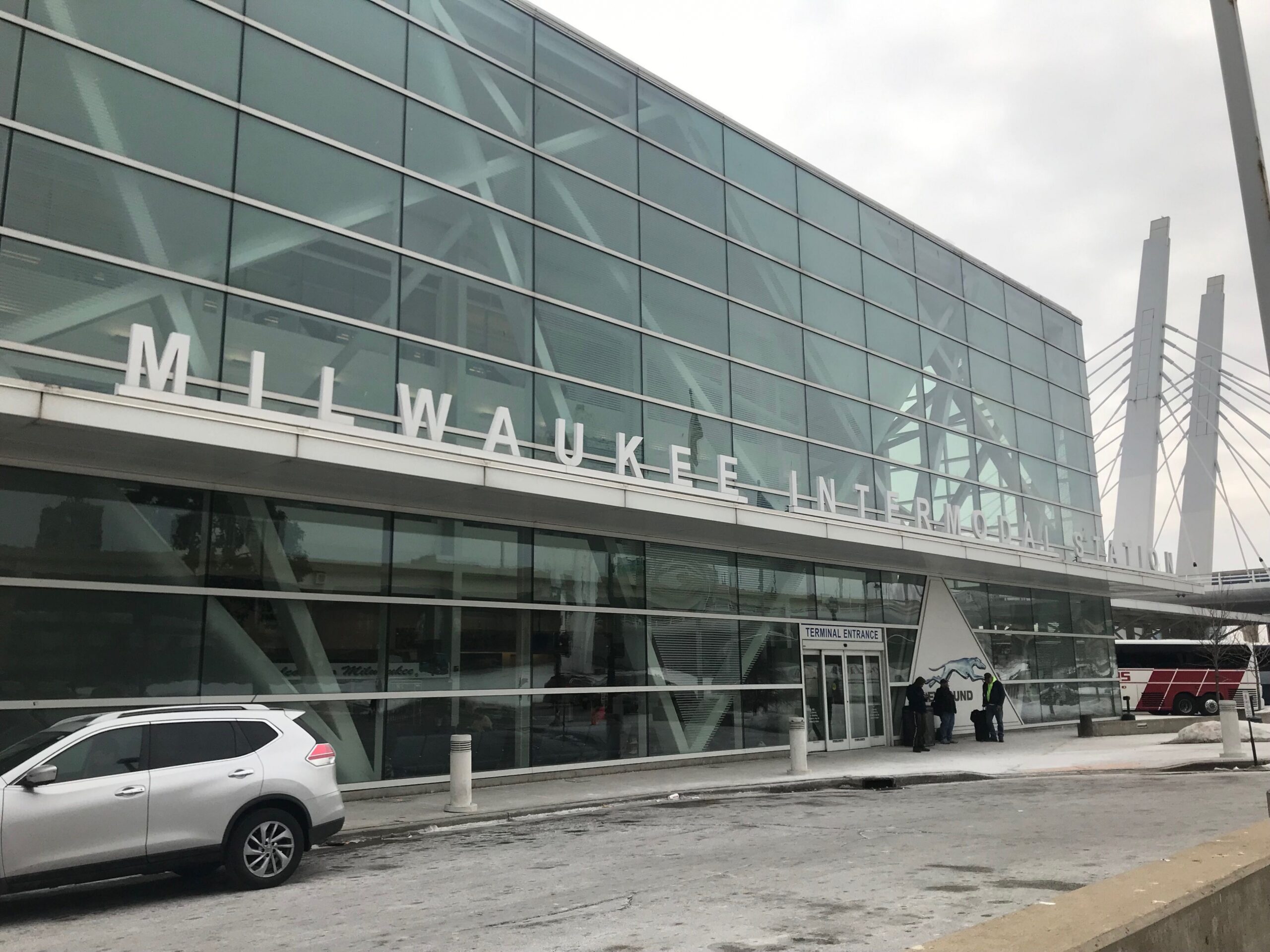 Milwaukee Intermodal Station, Amtrak