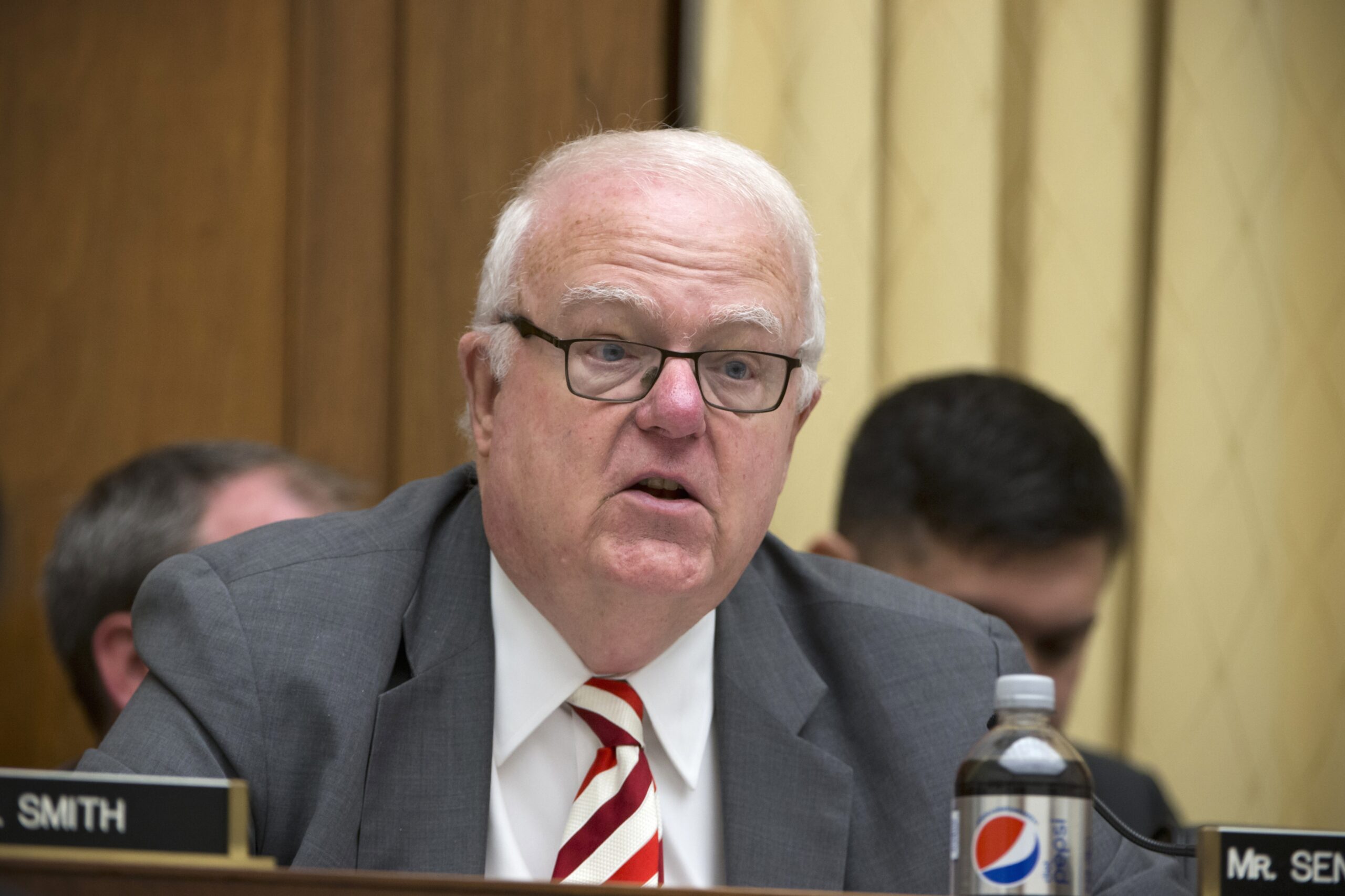 Sensenbrenner Holds Public Visits In Wisconsin By Appointment Only