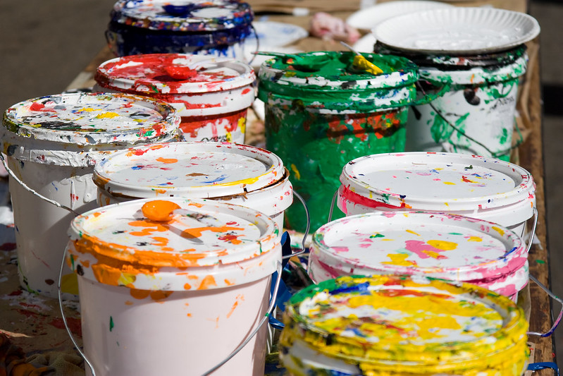 paint art buckets