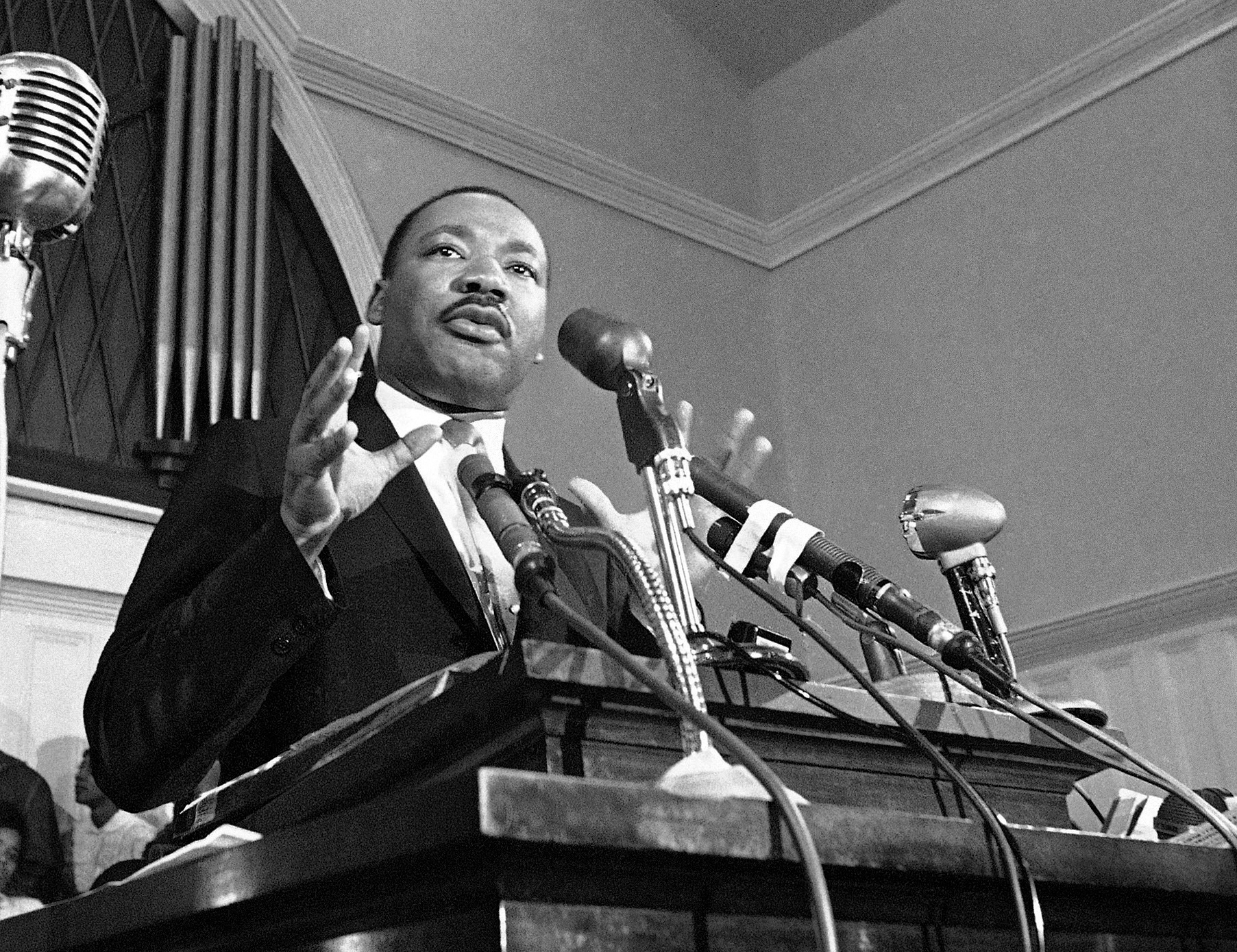 Martin Luther King Jr. speaks in Atlanta