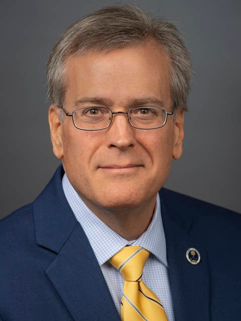 Vice Chancellor for Enrollment Management Albert Colom