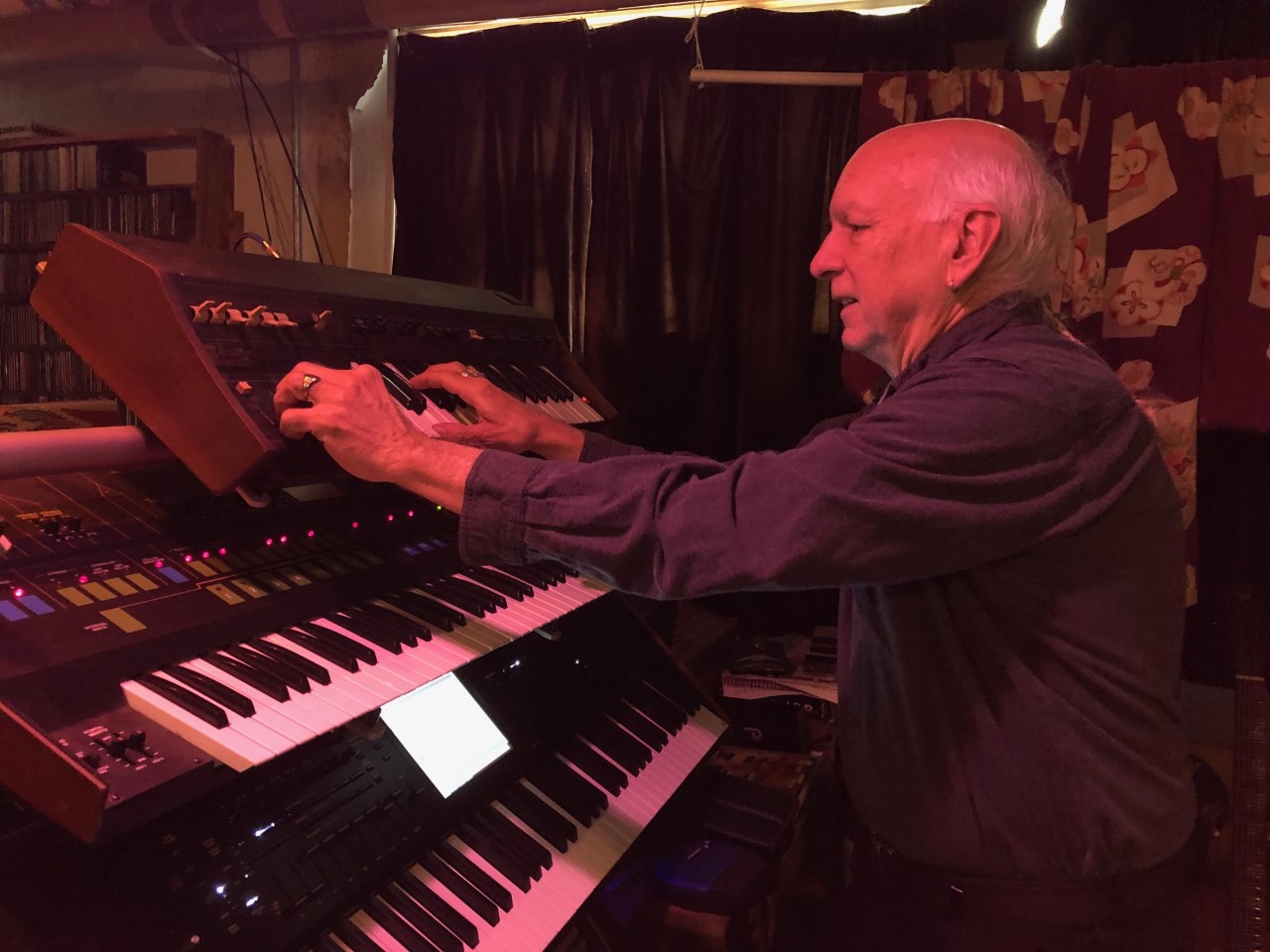 Tom Naunas plays Don Voegeli's former synthesizers, an ARP Quadra and an ARP Soloist, in his home studio.