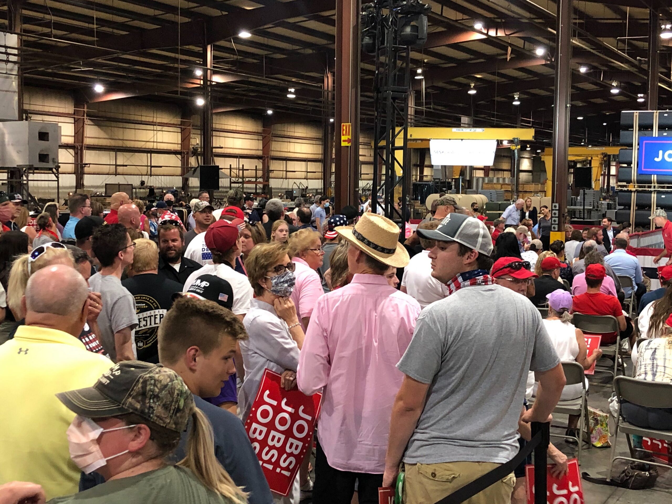 Crowd at Mike Pence rally