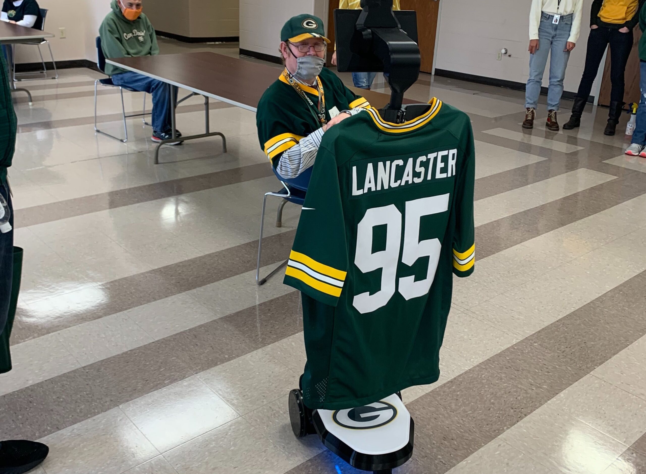 New Packers Robots Help Keep Team Connected