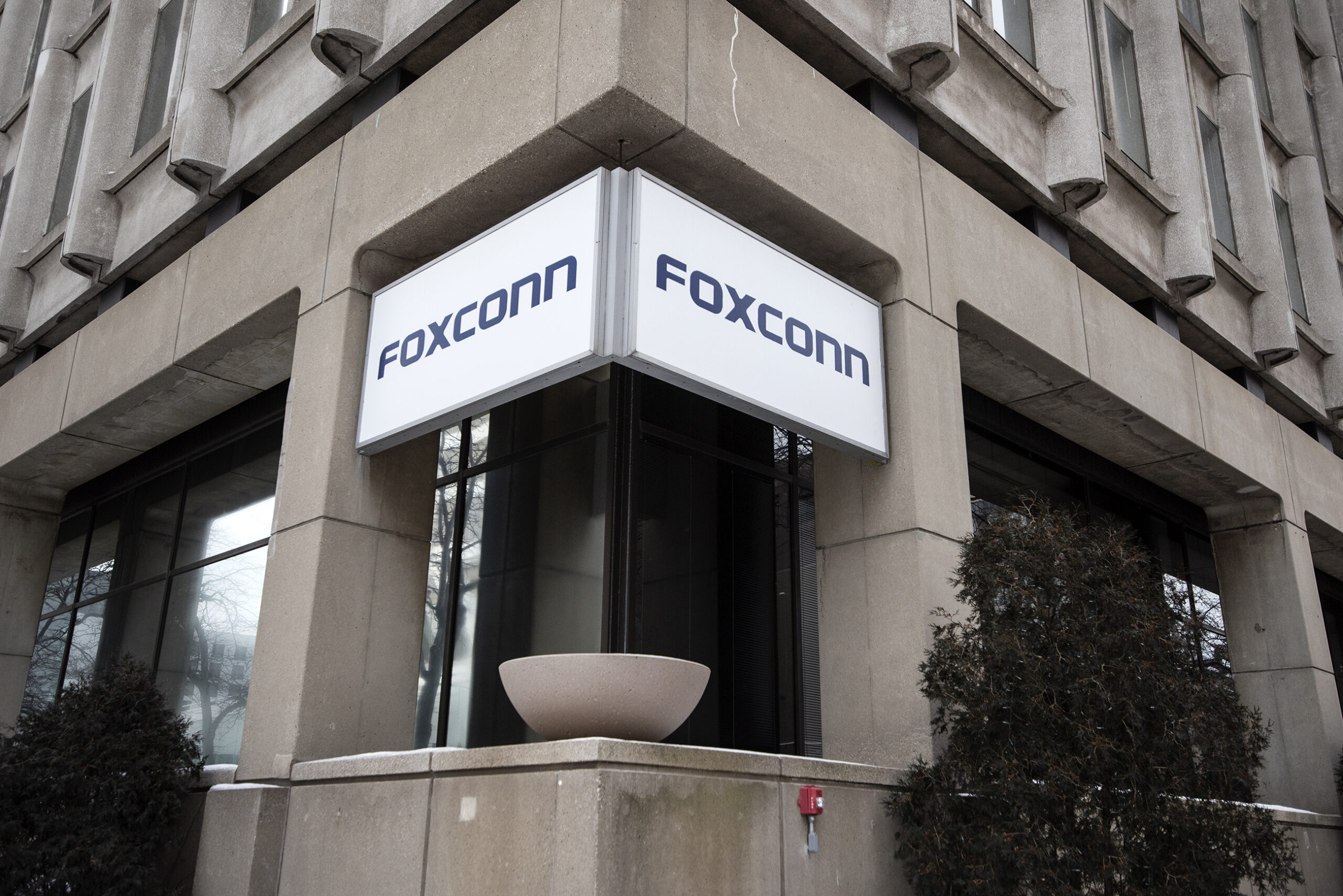 Foxconn to sell Green Bay, Eau Claire properties that once intended to bring hundreds of jobs