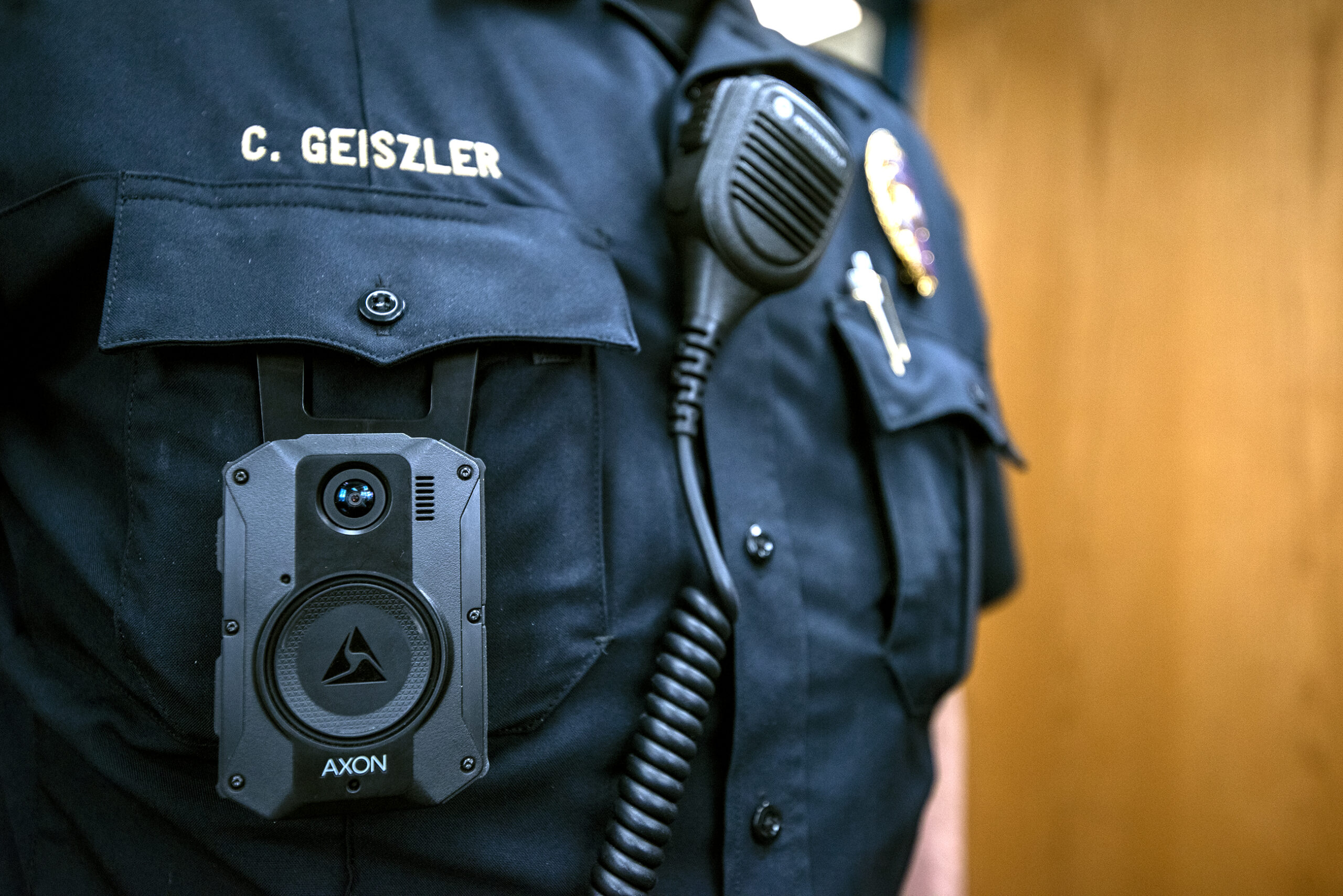 Pro and Con: Police Body Cameras