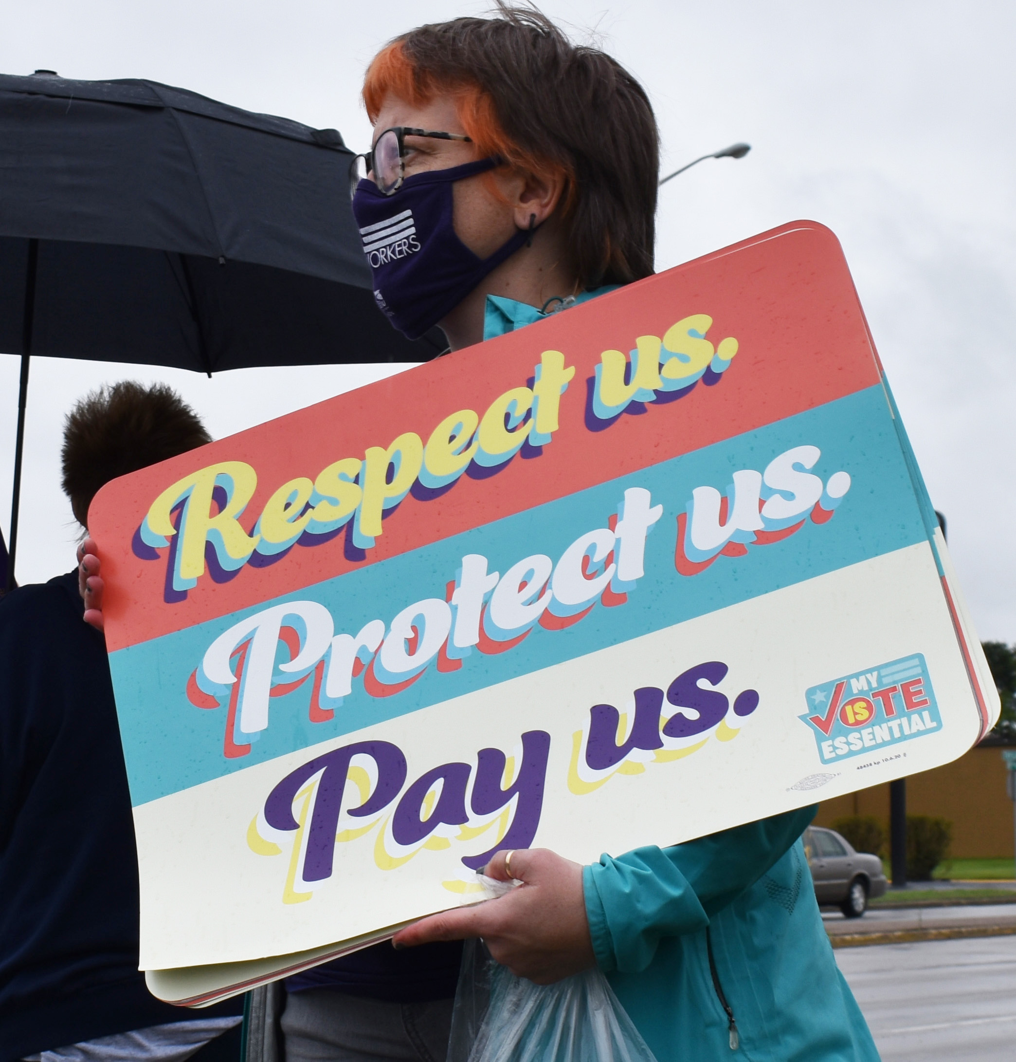 SEIU organizer Amy Dummer demonstrates in Wisconsin Rapids