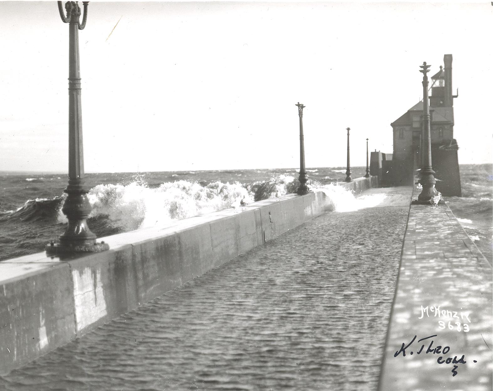 Duluth Entry South Pier circa 1913; Photo by Hugh McKenzie