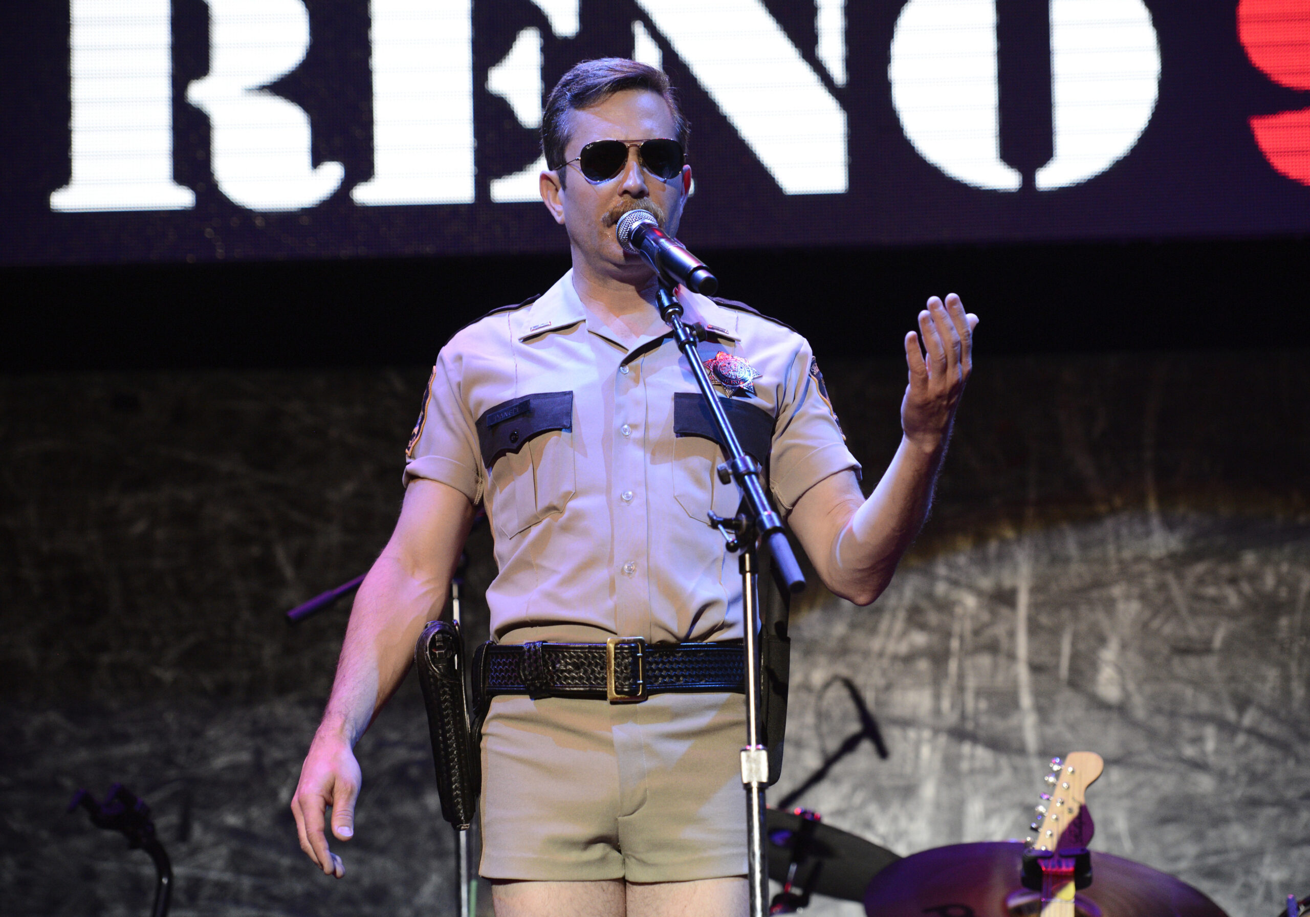 Thomas Lennon performs on stage Wednesday, March 25, 2015, in Hollywood, Calif
