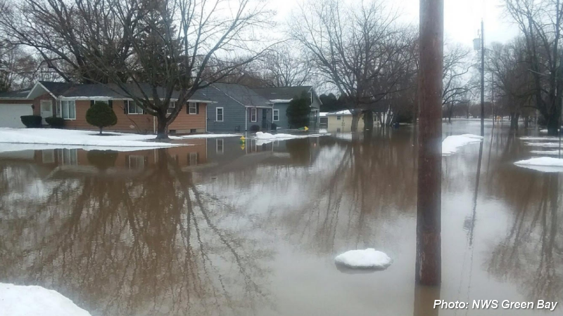 Green Bay flooding March 2019