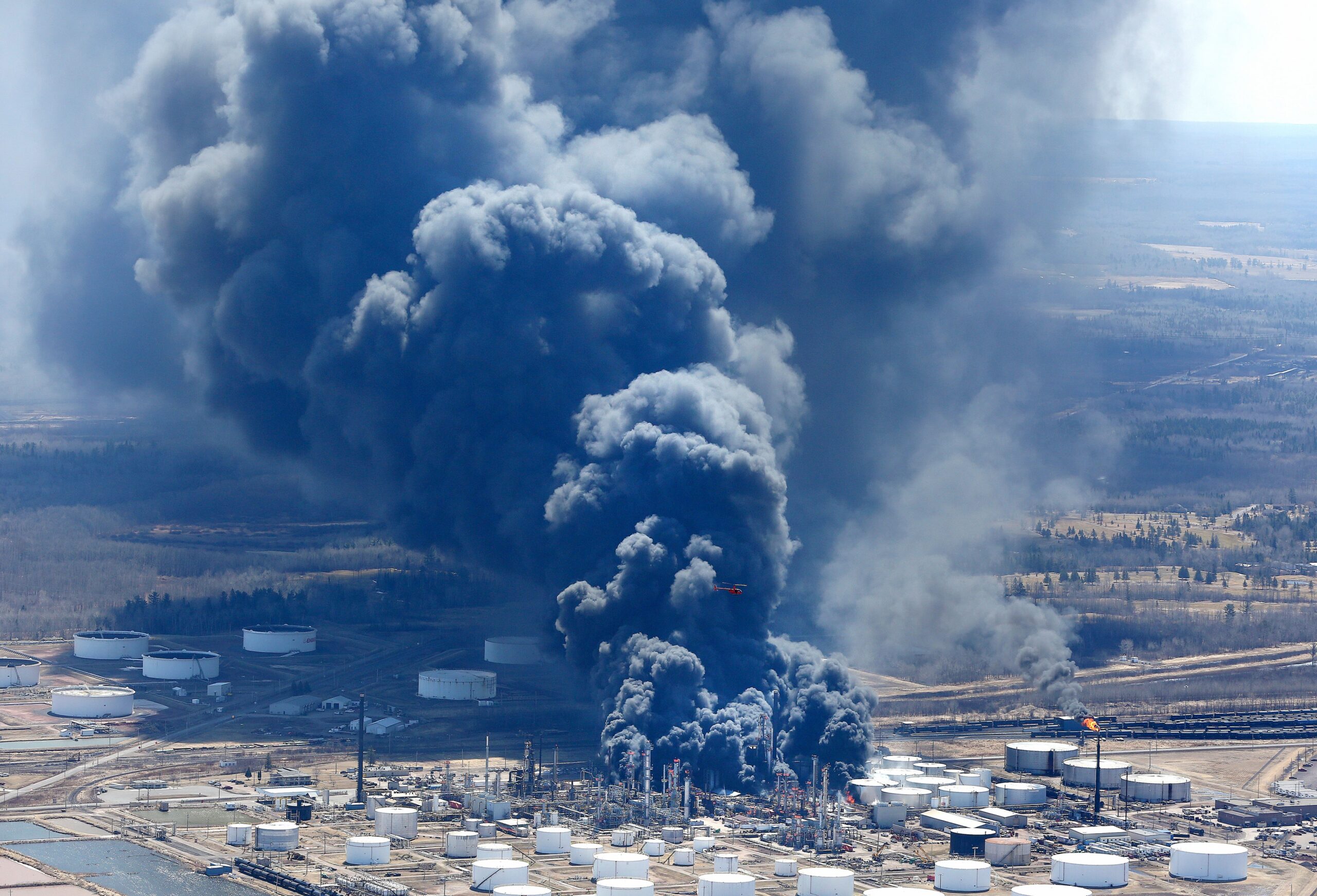 Husky Refinery fire