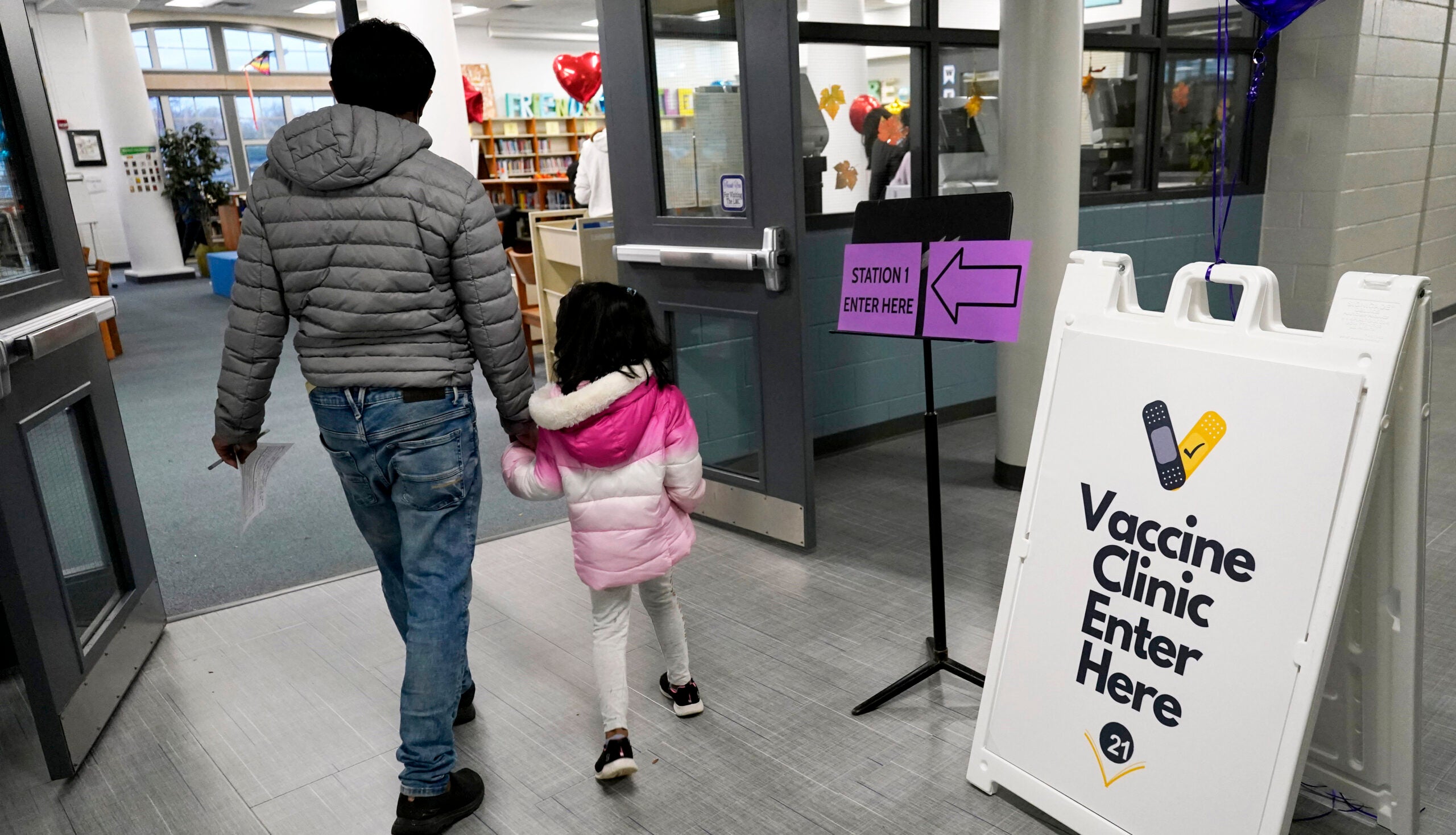 When is it time to get a new COVID-19 vaccine?