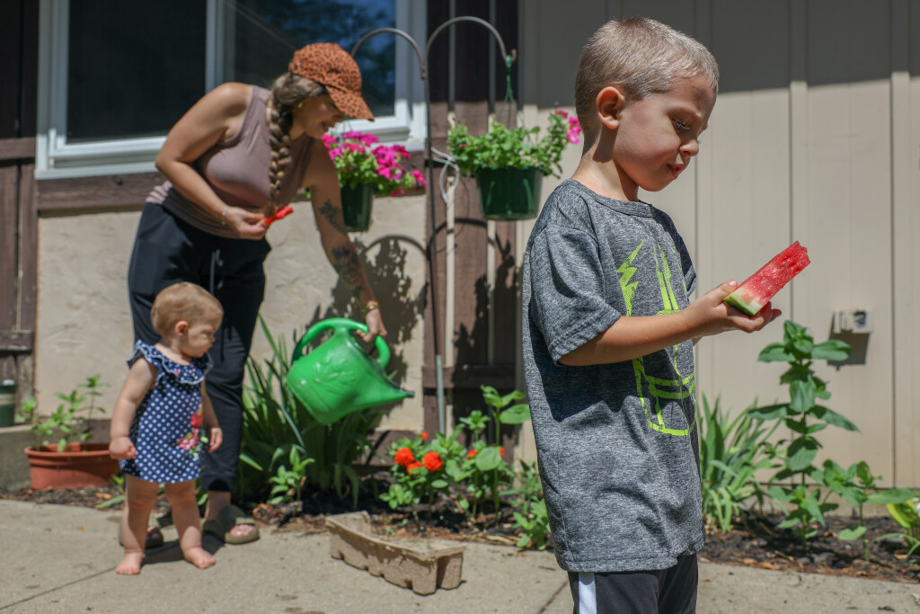 Jana Goodman’s family did not qualify for free and reduced meals before the pandemic