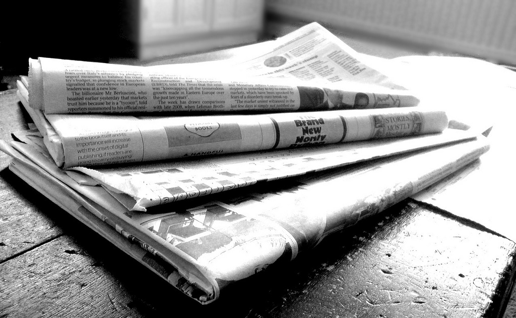 Newspapers news print