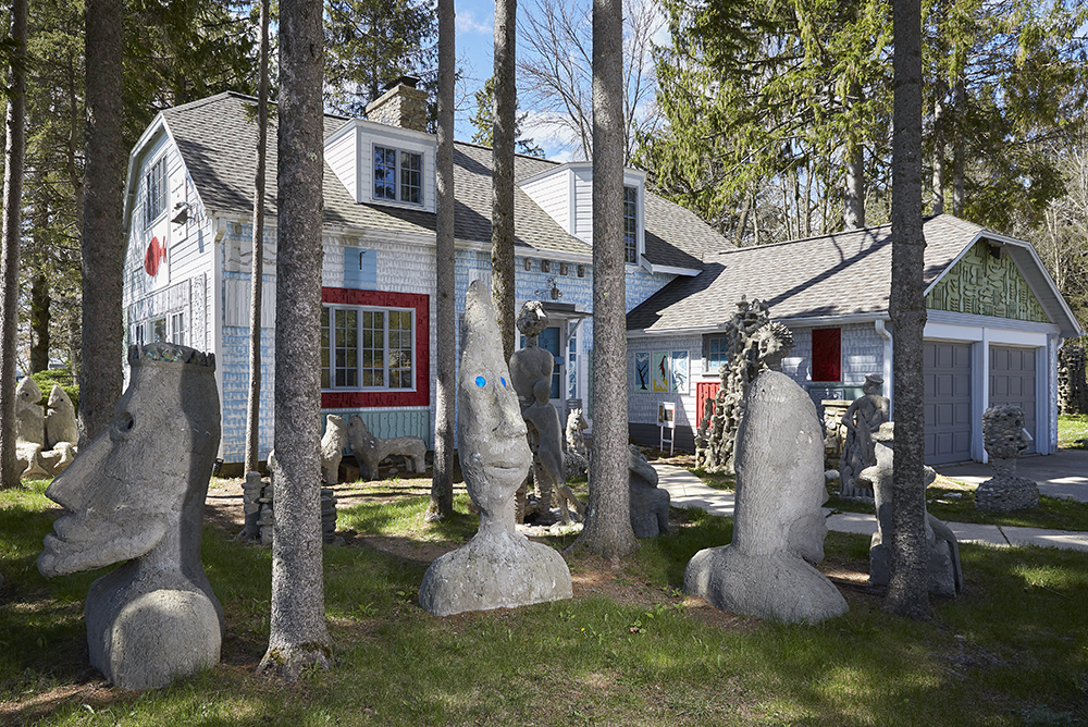 In Fox Point, neighbors clash over a plan to allow access to a famous Wisconsin artist’s home