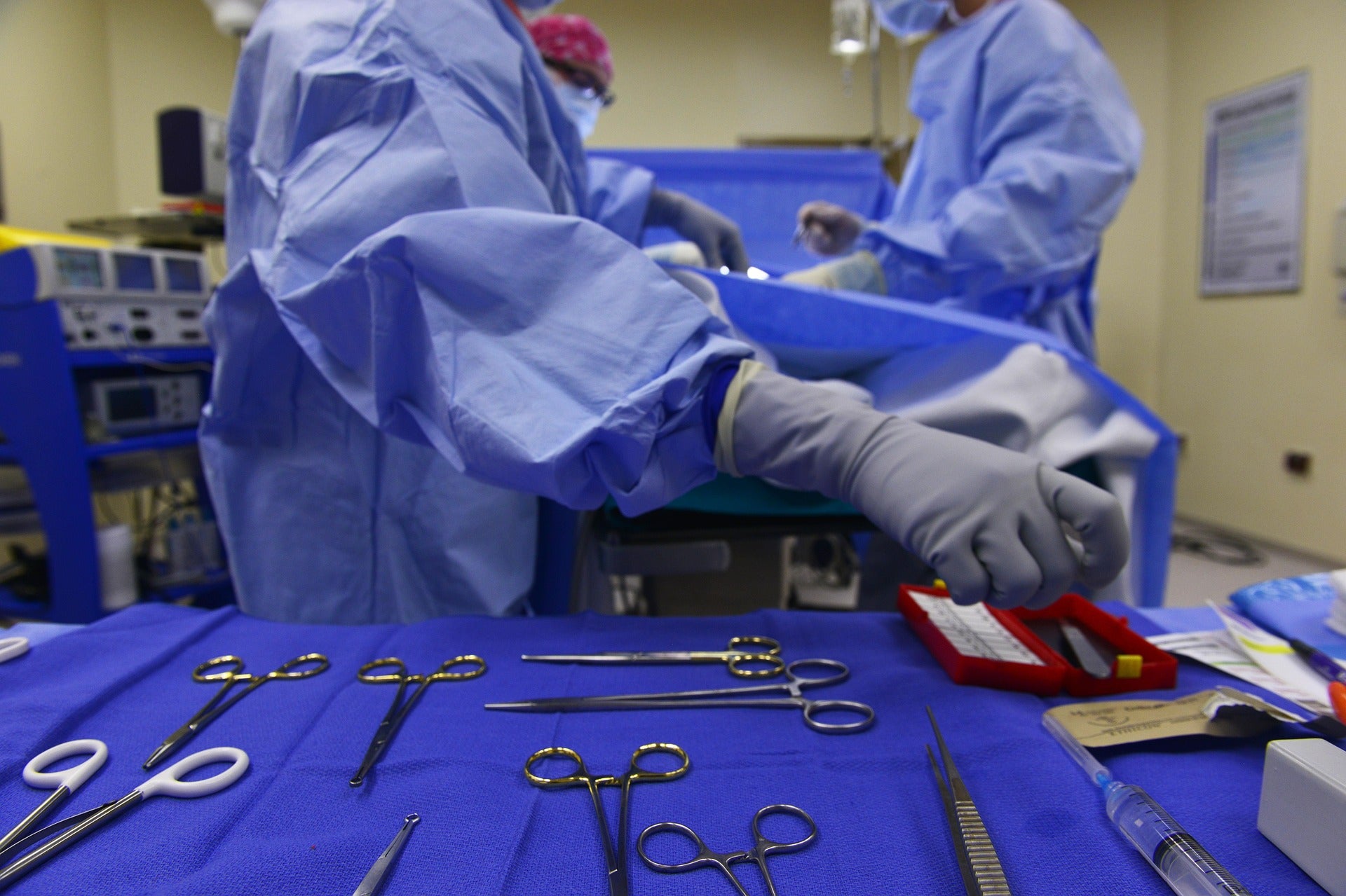 Surgical instruments in an operating room