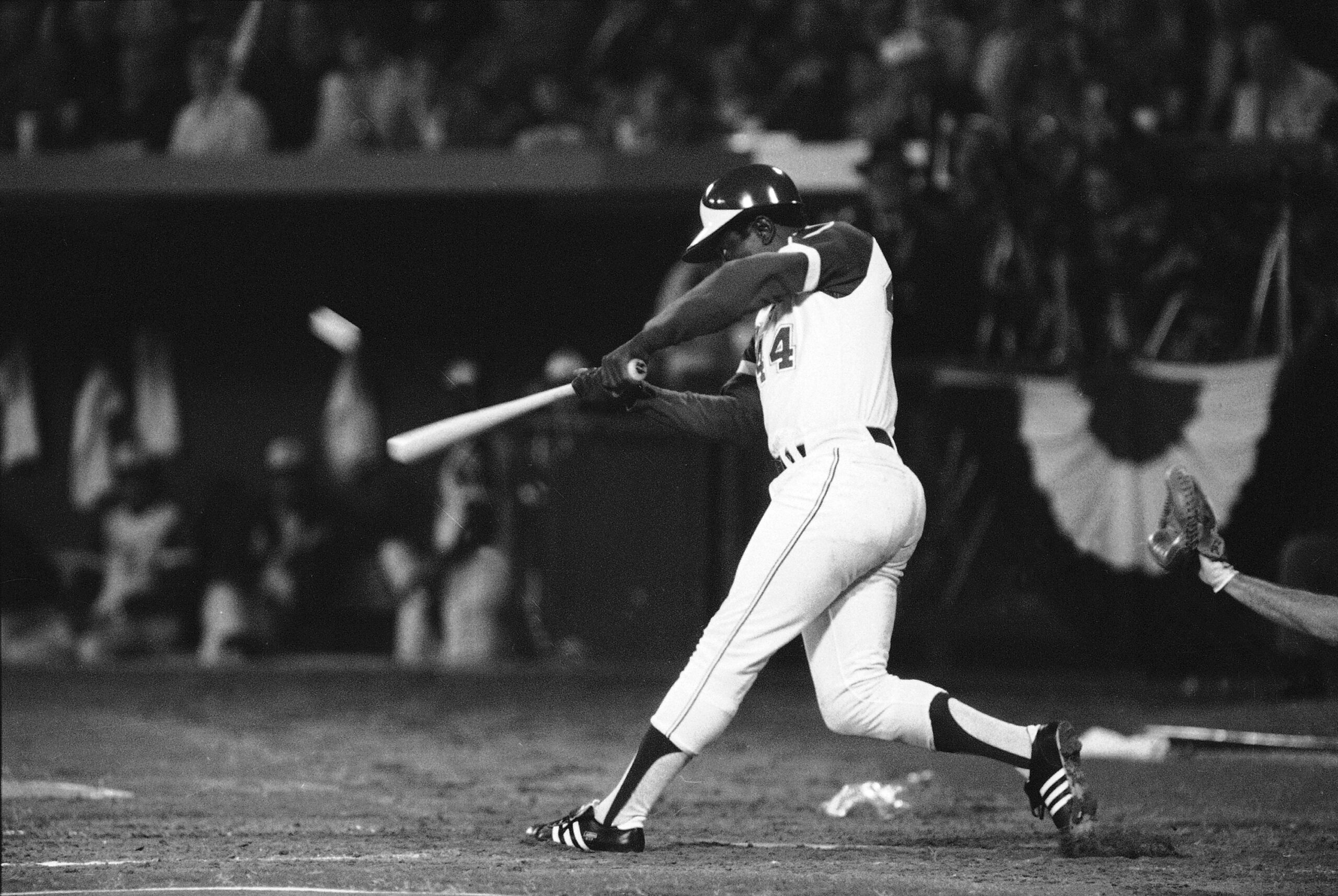 Hank Aaron hits 715th home run, April 8, 1974